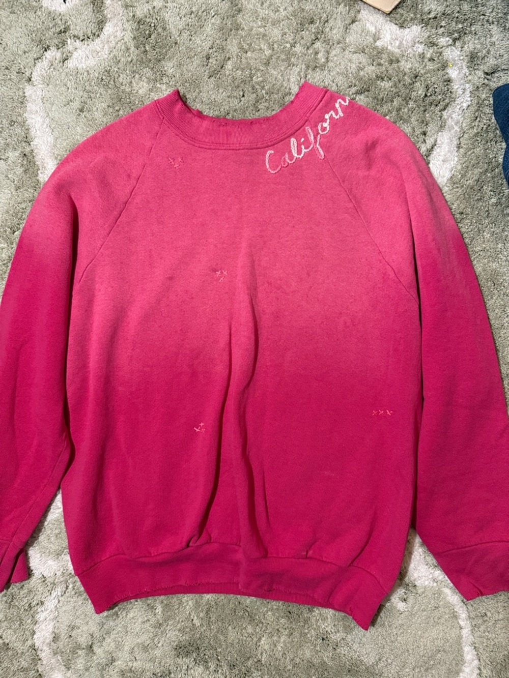 ISMBS Pink Ombre Small Embroidered 'California' Crewneck Sweatshirt